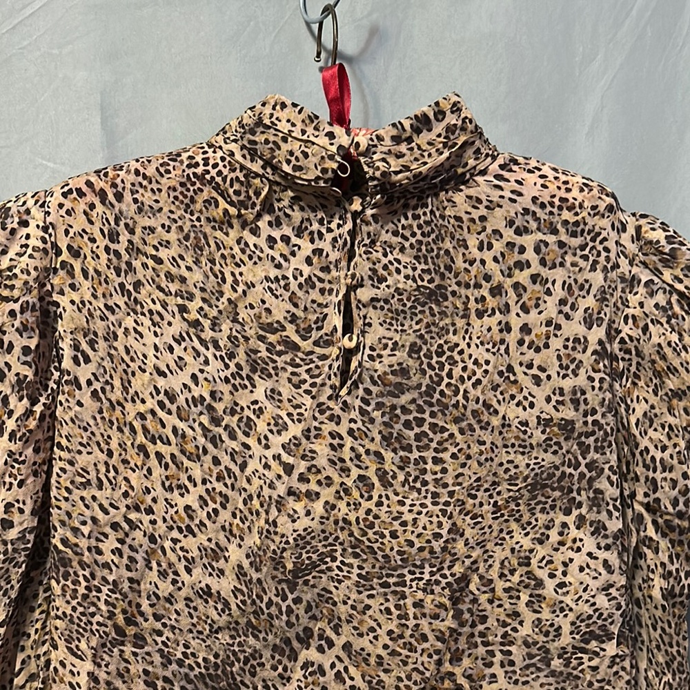 ML Monique Lhuillier Ruched Leopard Blouse - Picture 8 of 9